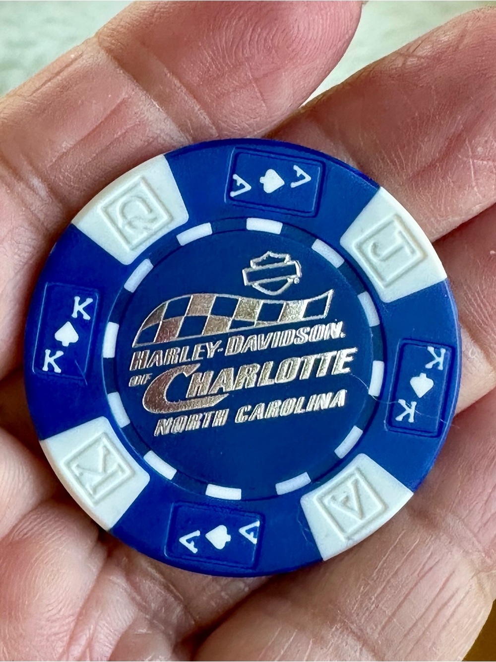 NWOT Harley-Davidson Blue and White Charlotte Poker Chip